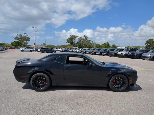 2023 Dodge Challenger R/T Scat Pack Widebody