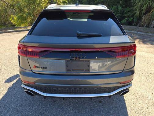 2022 Audi RS Q8 4.0T