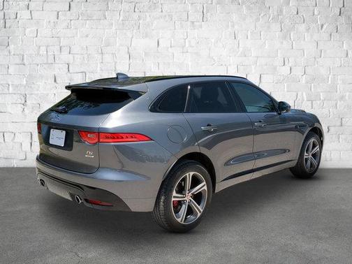 2018 Jaguar F-PACE S