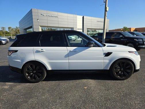 2022 Land Rover Range Rover Sport HSE Silver Edition