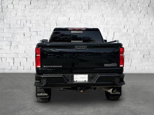 2024 Chevrolet Silverado 3500 High Country