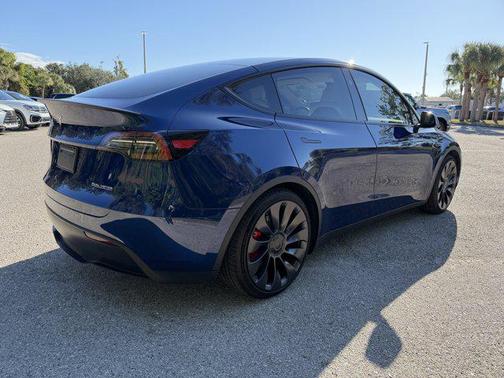 2023 Tesla Model Y Performance Dual Motor All-Wheel Drive
