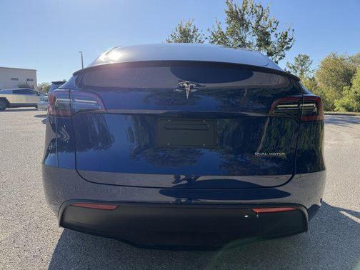 2023 Tesla Model Y Performance Dual Motor All-Wheel Drive