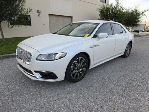 2017 Lincoln Continental Reserve