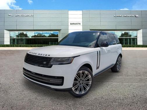 2025 Land Rover Range Rover P530 SE