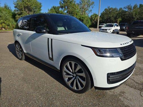 2025 Land Rover Range Rover P530 SE