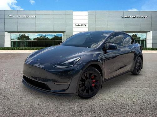 2024 Tesla Model Y Long Range Dual Motor All-Wheel Drive