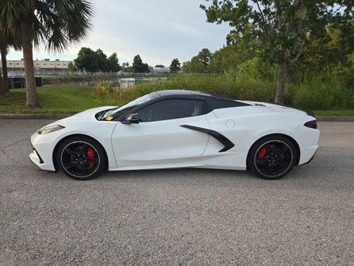 2023 Chevrolet Corvette Stingray w/1LT
