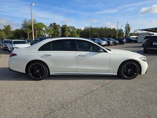 2023 Mercedes-Benz S-Class 4MATIC