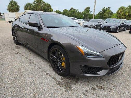 2022 Maserati Quattroporte Trofeo