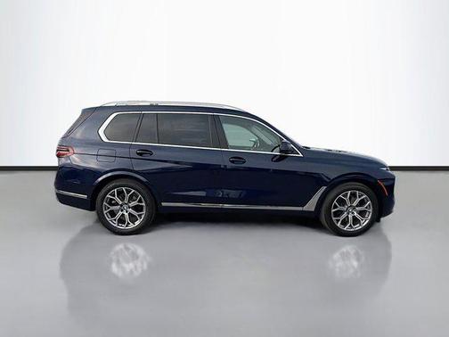 Tanzanite Blue II Metallic 2024 BMW X7 xDrive40i