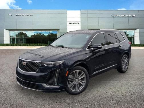 2022 Cadillac XT6 Premium Luxury FWD