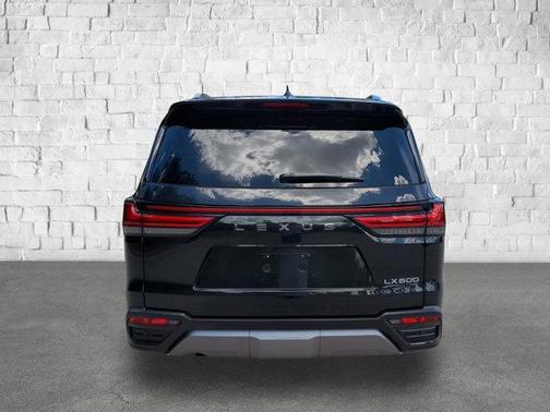 2024 Lexus LX 600 Luxury
