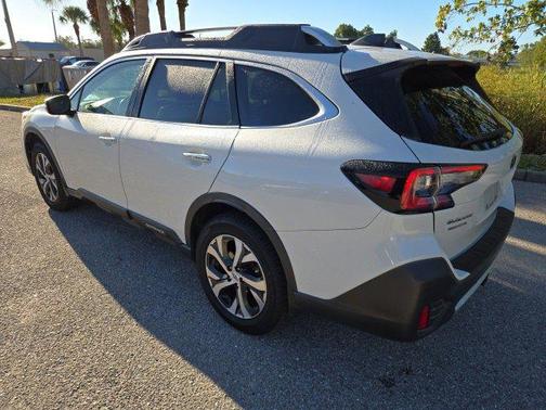2021 Subaru Outback Touring XT