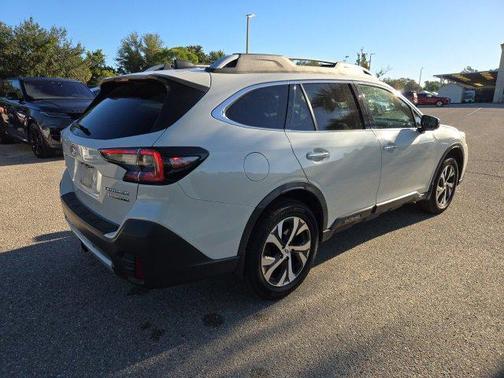 2021 Subaru Outback Touring XT