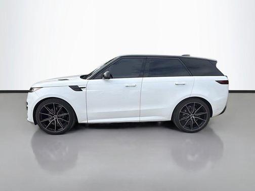 2024 Land Rover Range Rover Sport SE