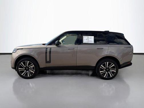 2023 Land Rover Range Rover P530 SE