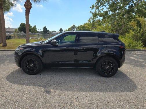 2025 Land Rover Range Rover Evoque Dynamic SE