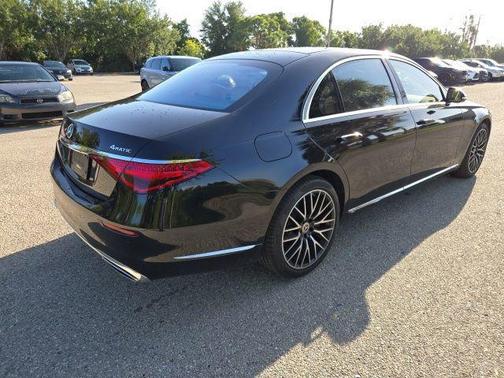 Black 2023 Mercedes-Benz S-Class 4MATIC