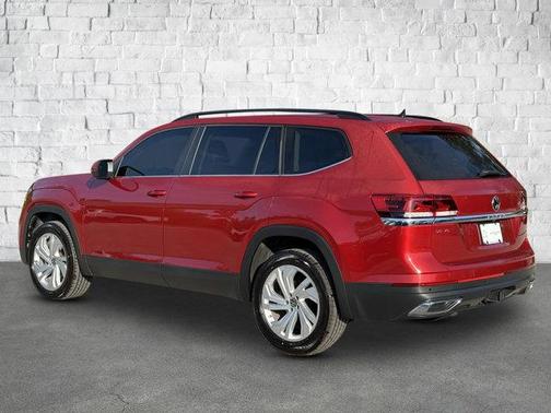 2023 Volkswagen Atlas 3.6L SE w/Technology