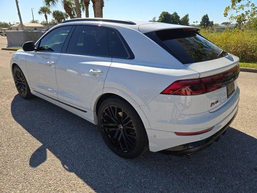 2024 Audi SQ8 4.0T Premium Plus