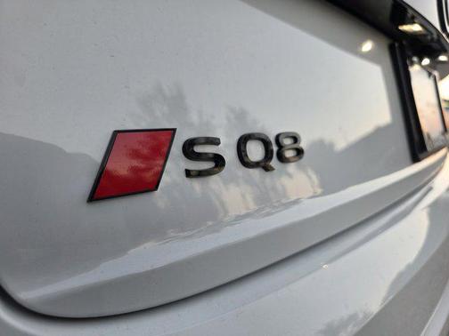 2024 Audi SQ8 4.0T Premium Plus