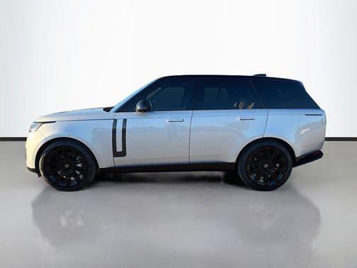 2023 Land Rover Range Rover P530 SE