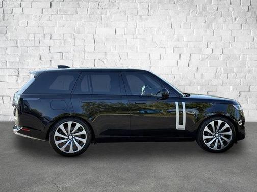 2023 Land Rover Range Rover Autobiography