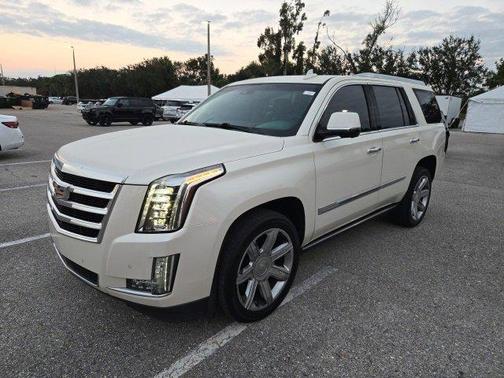 2015 Cadillac Escalade Premium