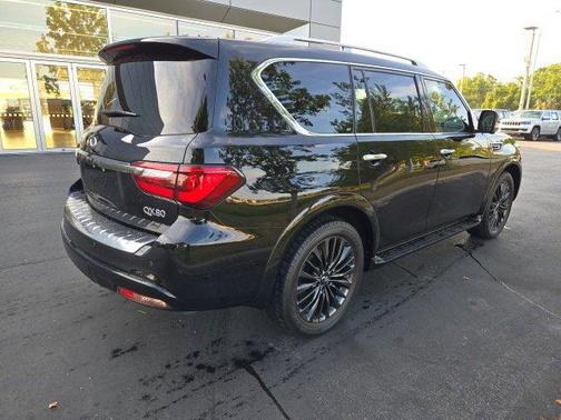 2023 INFINITI QX80 PREMIUM SELECT AWD