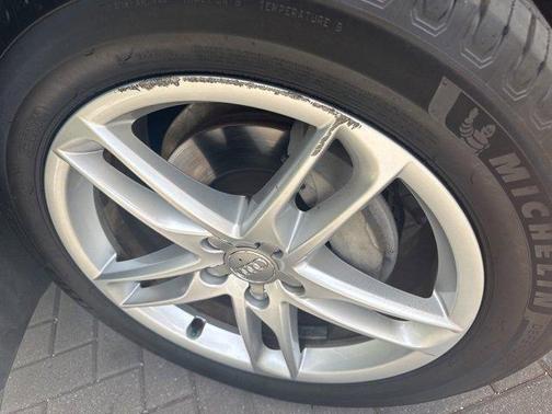2017 Audi Q5 2.0T Premium Plus