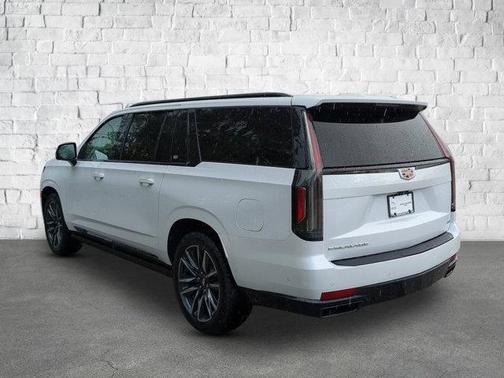 2022 Cadillac Escalade ESV Sport