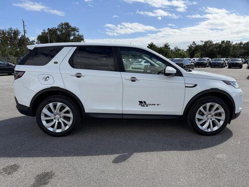 2020 Land Rover Discovery Sport SE