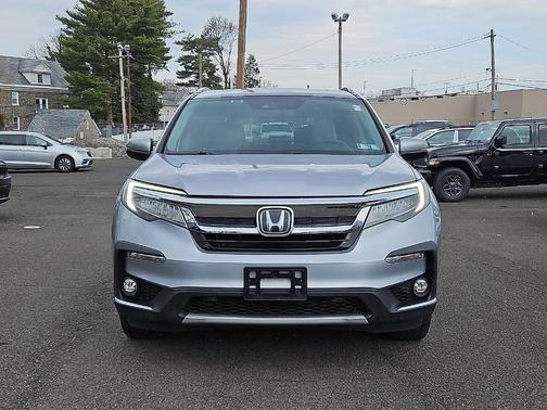 2020 Honda Pilot Touring 8-Passenger