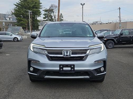 2020 Honda Pilot Touring 8-Passenger