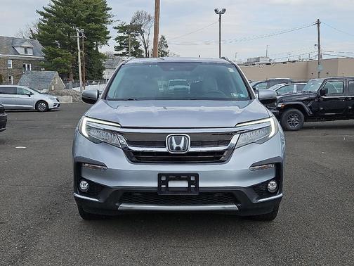 2020 Honda Pilot Touring 8-Passenger