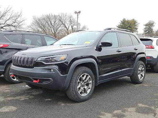 2022 Jeep Cherokee Trailhawk