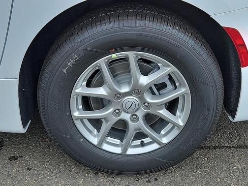 2026 Chrysler Voyager LX