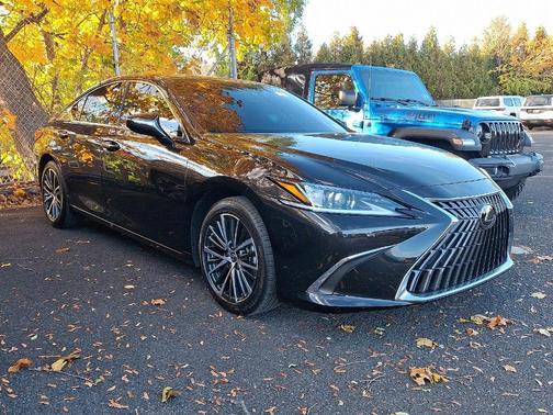 2025 Lexus ES 350 