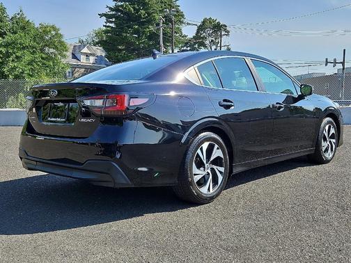 2020 Subaru Legacy Premium