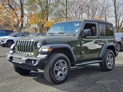 2022 Jeep Wrangler Sport S