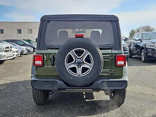 2022 Jeep Wrangler Sport S