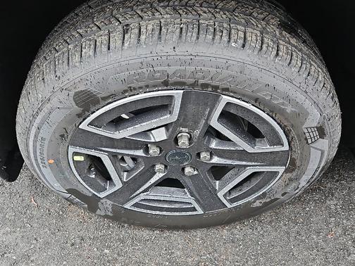 2026 Jeep Cherokee LAREDO/LIMITED