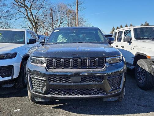 2026 Jeep Grand Cherokee Altitude 4x4