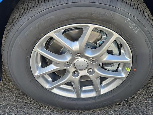 Hydro Blue Pearlcoat 2027 Chrysler Pacifica SELECT