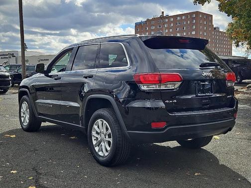 2022 Jeep Grand Cherokee WK Laredo