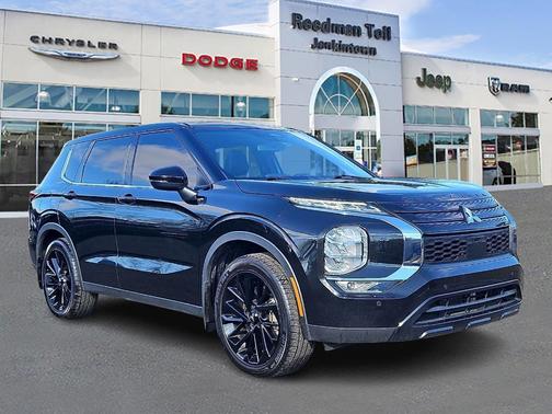 2022 Mitsubishi Outlander Black Edition