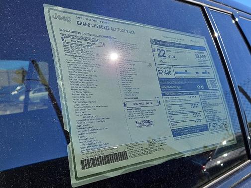 2025 Jeep Grand Cherokee Laredo