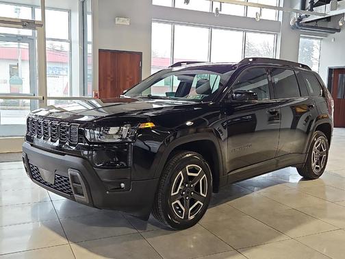 Diamond Black 2026 Jeep Cherokee LAREDO/LIMITED