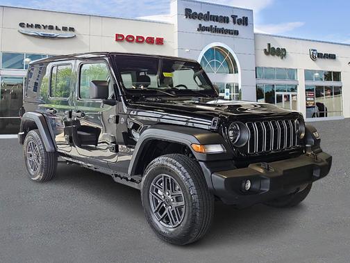 Black Clearcoat 2026 Jeep Wrangler Sport
